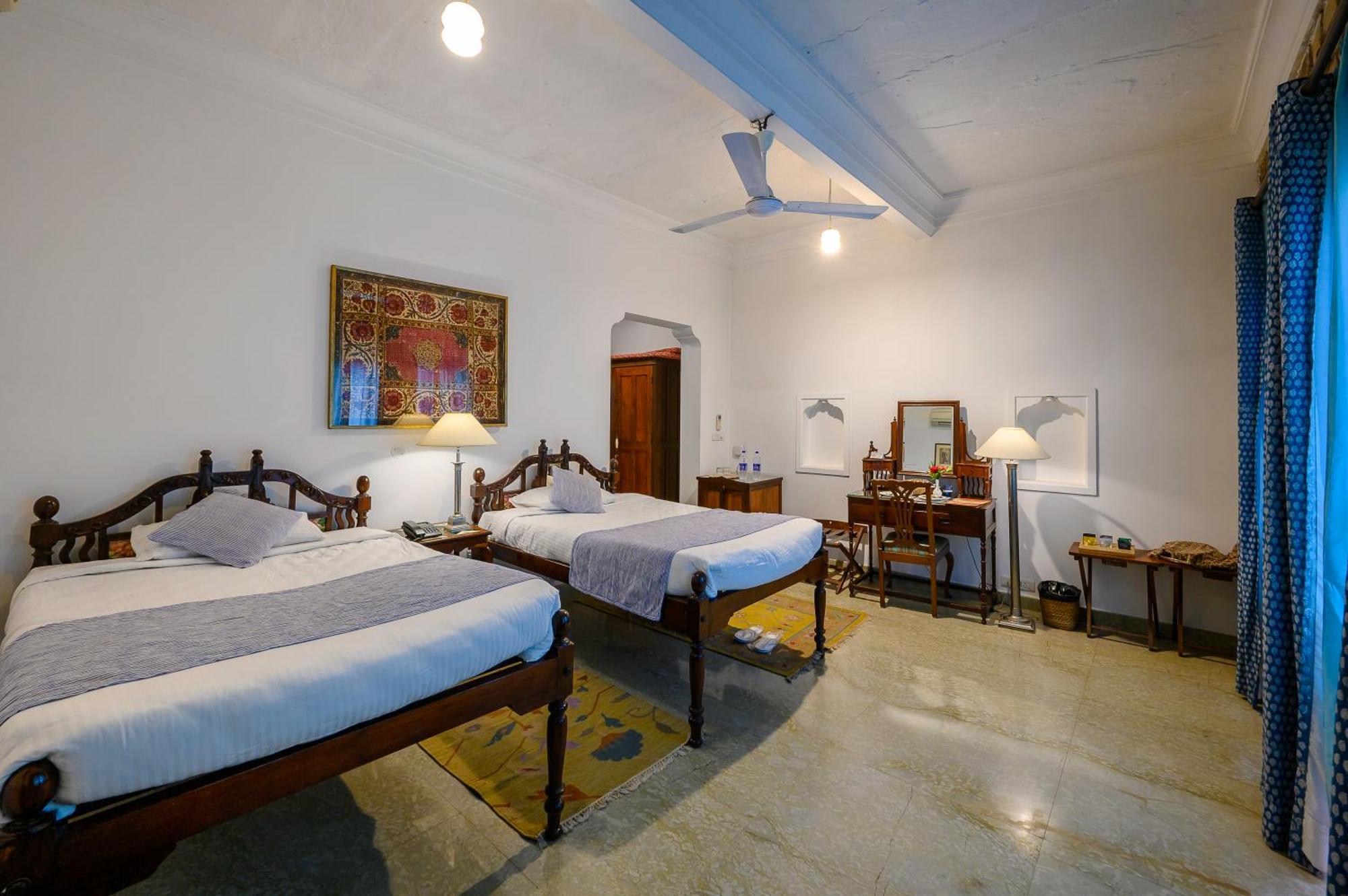 Hotel Neemrana'S - Deo Bagh Gválijar Exteriér fotografie